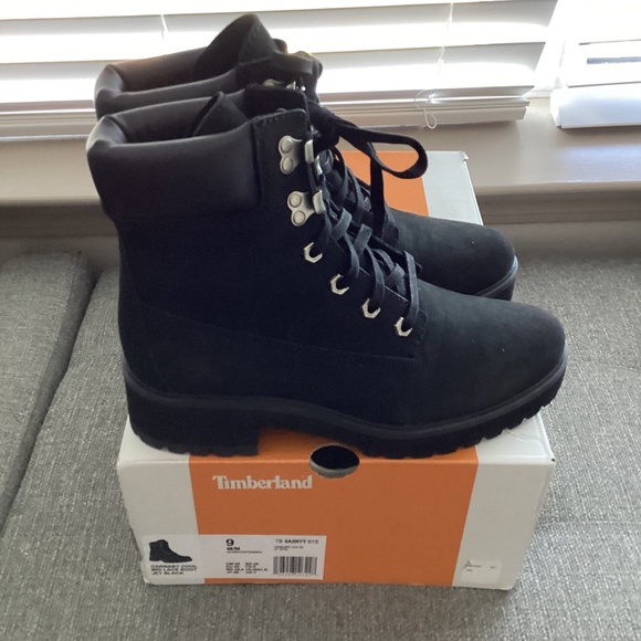 Timberland Women's Carnaby Cool 6" Water Resistant Boots, size 9 - Picture 11 of 12